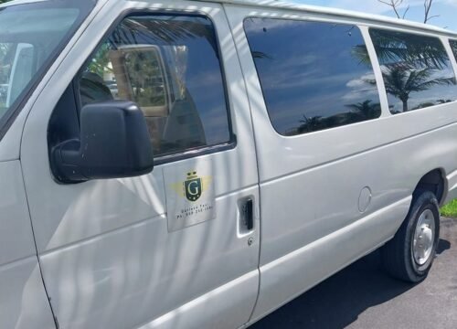 Private chauffeur service TCI